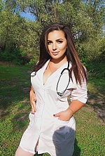Ukrainian mail order bride Yuliya from Odessa with brunette hair and brown eye color - image 3