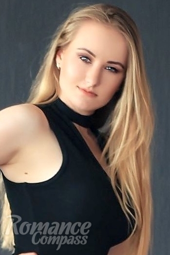 Ukrainian mail order bride Marina from Odessa with blonde hair and grey eye color - image 1