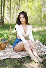 Ukrainian mail order bride Nadezhda from Unecha with black hair and blue eye color - image 3