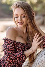 Ukrainian mail order bride Maria from Kamensk-Uralskii with light brown hair and grey eye color - image 7