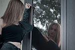 Ukrainian mail order bride Yana from Kharkiv with light brown hair and brown eye color - image 5