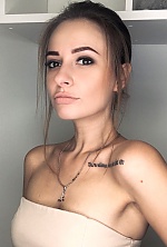 Ukrainian mail order bride Anastasia from Kiev with light brown hair and grey eye color - image 2