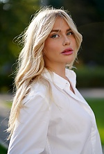 Ukrainian mail order bride Daria from Permian with blonde hair and grey eye color - image 8