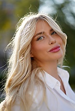 Ukrainian mail order bride Daria from Permian with blonde hair and grey eye color - image 10