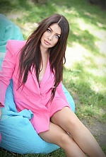 Ukrainian mail order bride Alesia from Kiev with brunette hair and green eye color - image 2