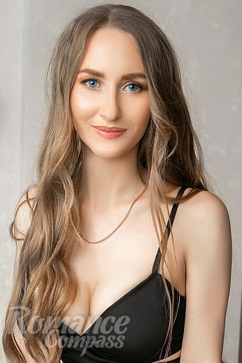 Ukrainian mail order bride Natalia from Odessa with light brown hair and grey eye color - image 1