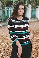 Ukrainian mail order bride Julia from Kharkov with light brown hair and green eye color - image 12