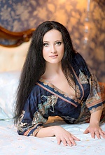 Ukrainian mail order bride Valentina from Odesa with black hair and green eye color - image 4