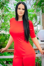 Ukrainian mail order bride Valentina from Odesa with black hair and green eye color - image 8