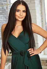 Ukrainian mail order bride Elena from Kiev with black hair and brown eye color - image 12