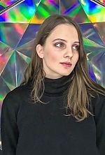 Ukrainian mail order bride Helena from Kyiv with light brown hair and green eye color - image 6
