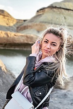 Ukrainian mail order bride Victoria from Kiev with blonde hair and hazel eye color - image 3