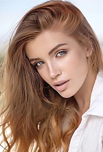 Ukrainian mail order bride Ekaterina from Moscow with light brown hair and green eye color - image 7