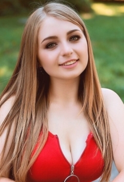 Julia, 23 y.o. from Poltava, Ukraine
