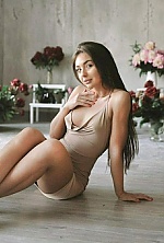Ukrainian mail order bride Vita from Cherkassy with light brown hair and brown eye color - image 22