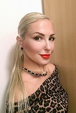 Ukrainian mail order bride Tatyana from Guangzhou with blonde hair and brown eye color - image 5