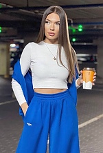 Ukrainian mail order bride Ulyana from Minsk with light brown hair and blue eye color - image 11