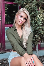 Ukrainian mail order bride Anna from Kiev with blonde hair and hazel eye color - image 2