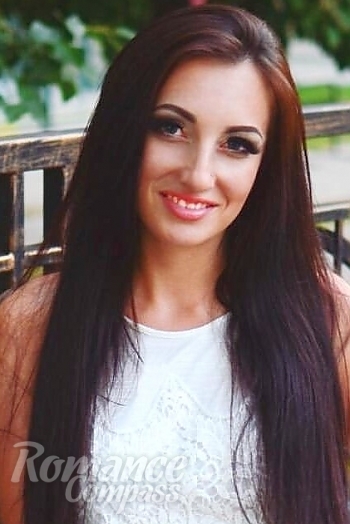 Ukrainian mail order bride Galina from Mykolayv with black hair and grey eye color - image 1