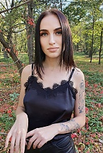 Ukrainian mail order bride Yana from Kyiv with brunette hair and grey eye color - image 3