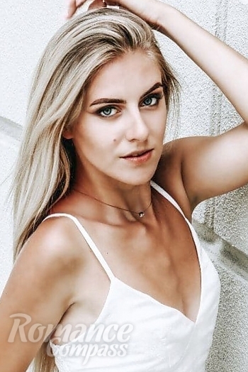 Ukrainian mail order bride Svetlana from Zaporozhye with blonde hair and green eye color - image 1