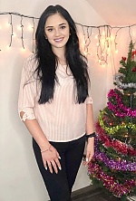 Ukrainian mail order bride Inna from Chervona Sloboda with black hair and brown eye color - image 7