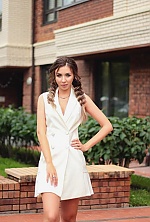 Ukrainian mail order bride Elena from Novosibirsk with brunette hair and brown eye color - image 4