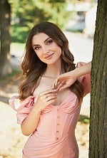 Ukrainian mail order bride Yana from Ivano-Frankovsk with light brown hair and hazel eye color - image 2
