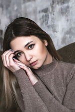 Ukrainian mail order bride Olya from Moscow with light brown hair and brown eye color - image 4