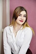 Ukrainian mail order bride Anna from Nikolaev with brunette hair and hazel eye color - image 7