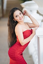 Ukrainian mail order bride Lubov from Nikolaev with brunette hair and brown eye color - image 2