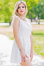 Ukrainian mail order bride Elena from Zaporozhye with light brown hair and green eye color - image 2