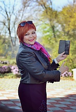 Ukrainian mail order bride Larisa from Kiev with red hair and green eye color - image 3