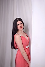 Ukrainian mail order bride Katerina from Rovno with black hair and hazel eye color - image 3