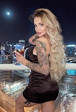 Ukrainian mail order bride Vlada from Kiev with light brown hair and blue eye color - image 4