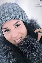 Ukrainian mail order bride Anastasia from Rovno with light brown hair and grey eye color - image 3