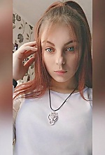 Ukrainian mail order bride Ivanna from Rovno with light brown hair and green eye color - image 4