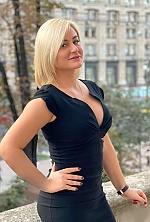 Ukrainian mail order bride Inna from New York with blonde hair and grey eye color - image 4