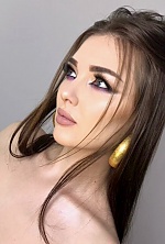 Ukrainian mail order bride Alina from Kiev with brunette hair and brown eye color - image 6