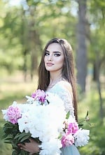 Ukrainian mail order bride Elena from Kiev with brunette hair and brown eye color - image 5
