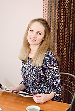 Ukrainian mail order bride Galina from Melitopol with brunette hair and green eye color - image 3