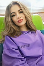 Ukrainian mail order bride Aleksandra from Kiev with light brown hair and green eye color - image 2