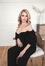 Ukrainian mail order bride Valentina from Kiev with blonde hair and green eye color - image 5