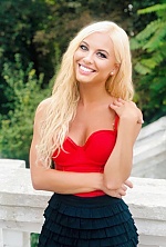 Ukrainian mail order bride Lily from Lutsk with blonde hair and green eye color - image 14