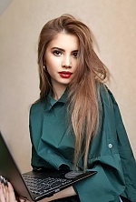Ukrainian mail order bride Daryna from Cherkassy with blonde hair and brown eye color - image 4