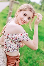 Ukrainian mail order bride Daryna from Cherkassy with blonde hair and brown eye color - image 8