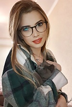 Ukrainian mail order bride Daryna from Cherkassy with blonde hair and brown eye color - image 5