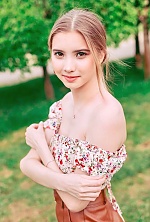Ukrainian mail order bride Daryna from Cherkassy with blonde hair and brown eye color - image 10