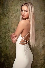 Ukrainian mail order bride Kristine from Riga with blonde hair and brown eye color - image 2