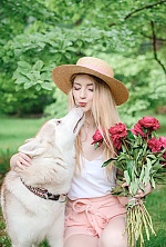 Ukrainian mail order bride Alona from Kiev with blonde hair and blue eye color - image 2